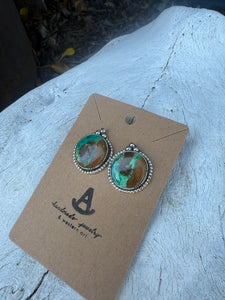 Mantis Studs