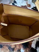 Load image into Gallery viewer, Dandelion Dreamer Purse