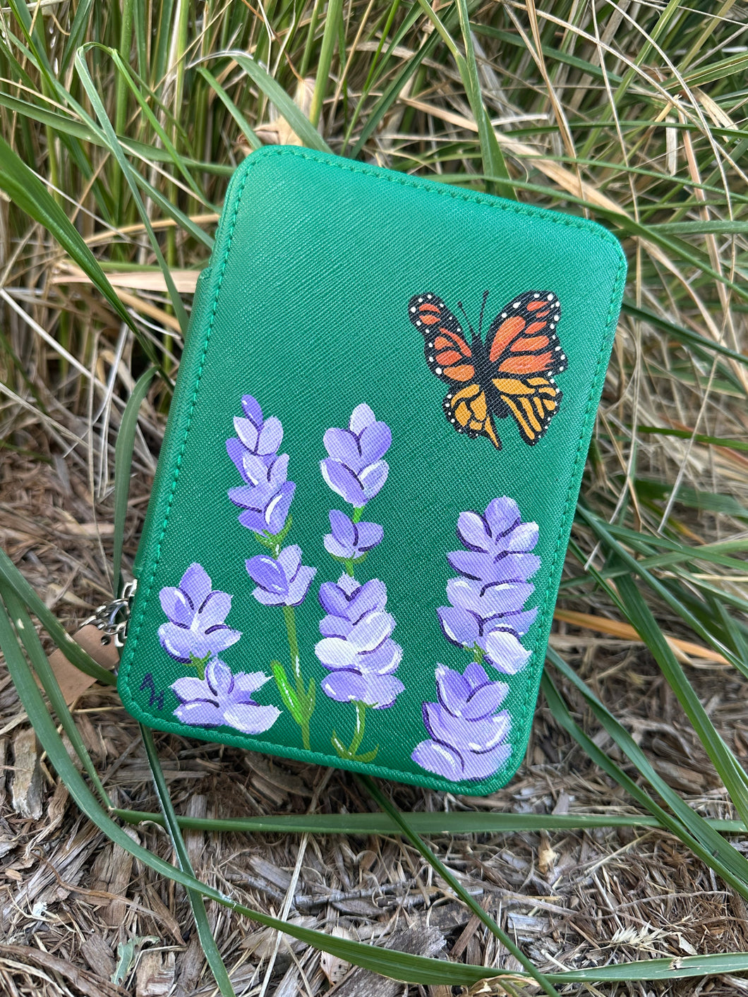 Butterfly jewelry box