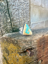 Load image into Gallery viewer, Royston Triangle Ring