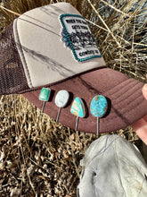 Load image into Gallery viewer, Blue Hat Pin