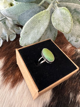 Load image into Gallery viewer, The Harlow Ring