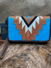 Load image into Gallery viewer, Blue &amp; Tan Aztec Wallet