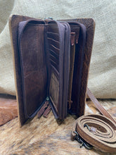 Load image into Gallery viewer, Blue &amp; Tan Aztec Wallet