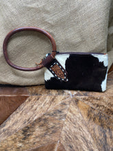 Load image into Gallery viewer, Cowhide Clutch