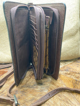 Load image into Gallery viewer, Leather Cactus Wallet